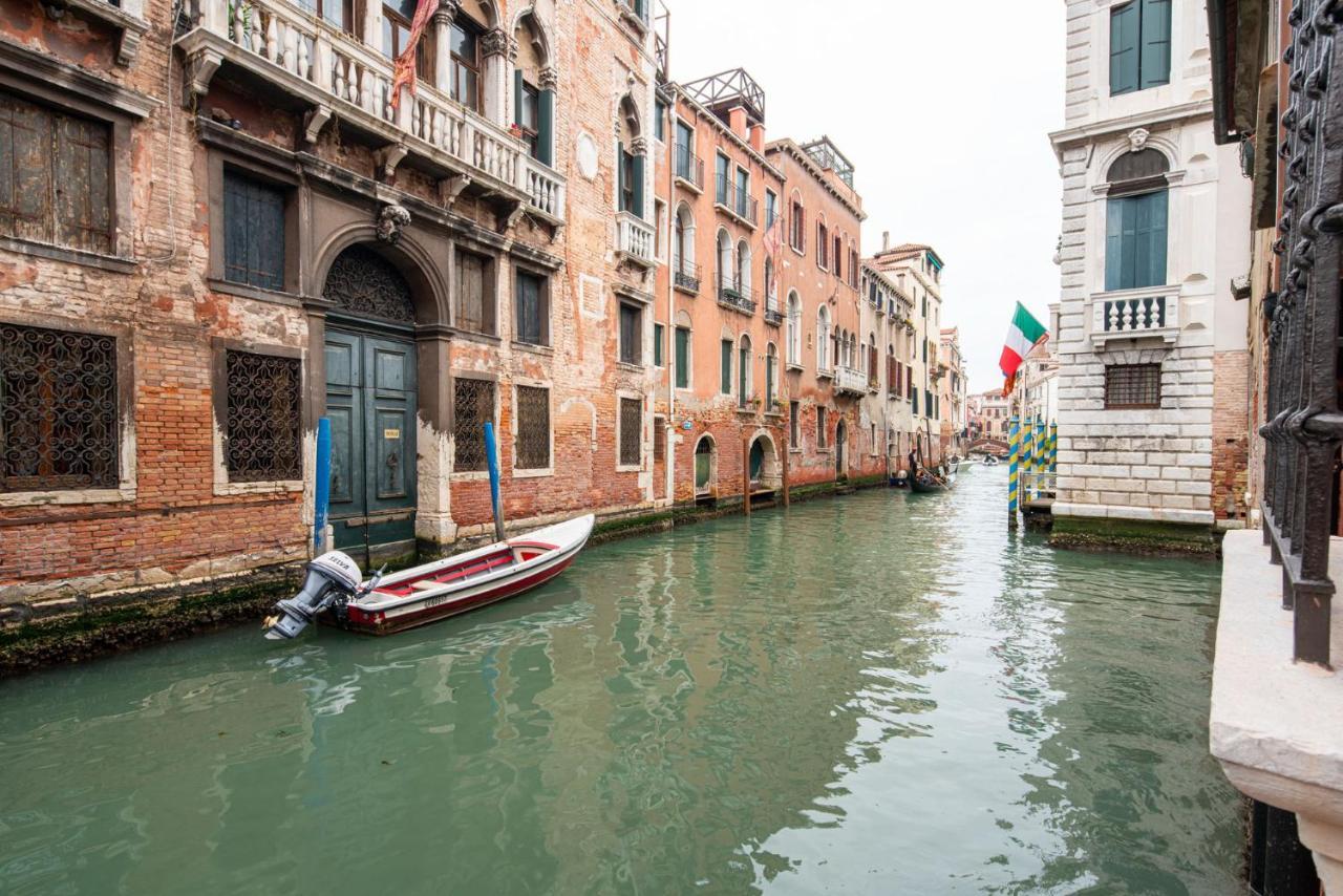 Casa Manina Sul Ponte - Your Private Canal View Benátky Exteriér fotografie